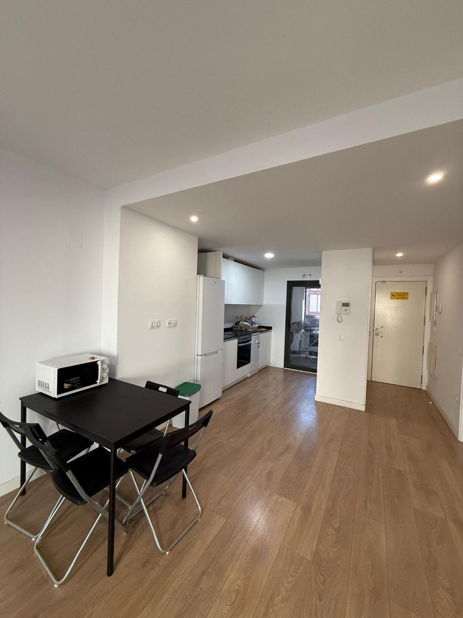 To Room Madrid Porras ภายนอก รูปภาพ